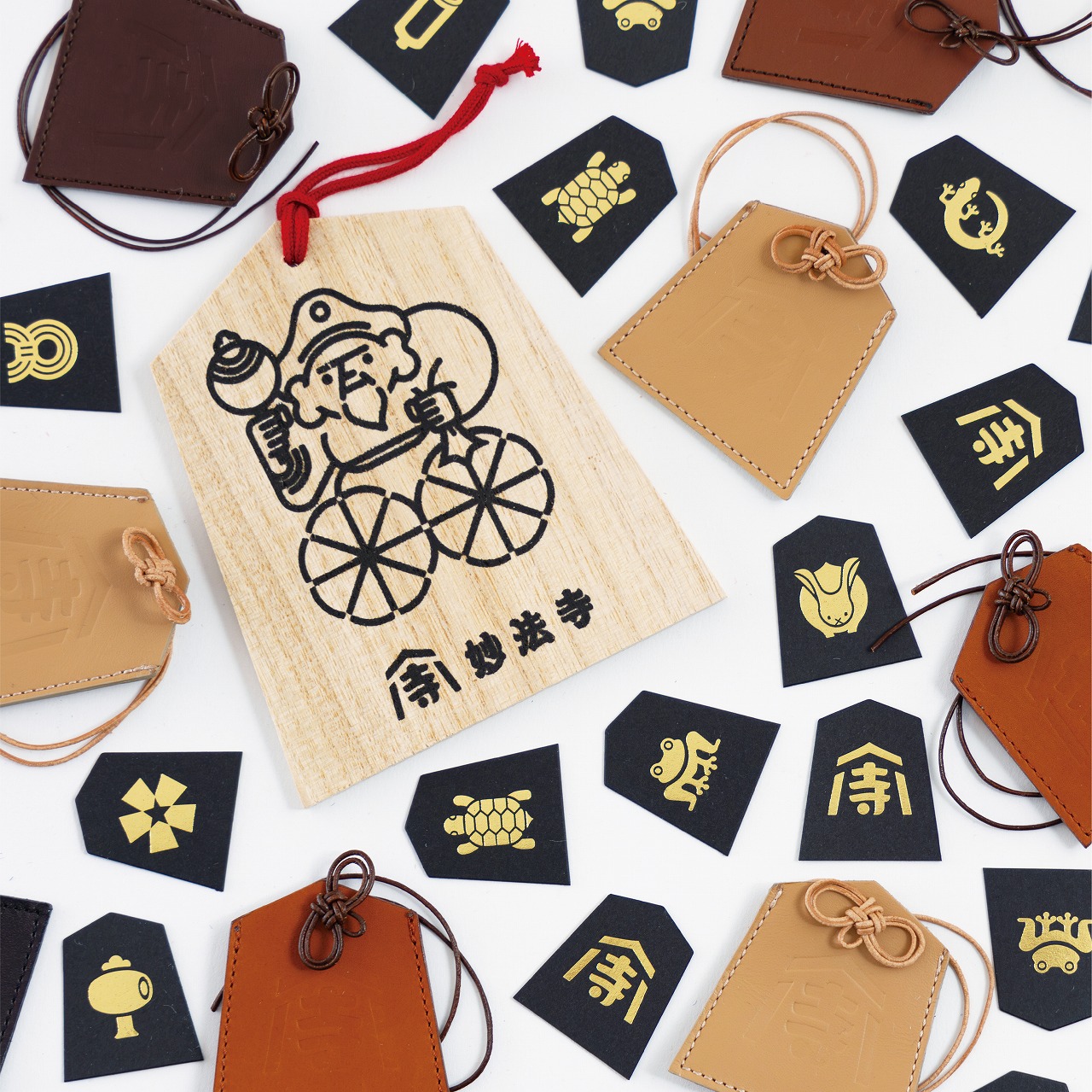 お寺のブランディングデザイン 妙法寺のロゴ・駒御守・駒絵馬・駒参道